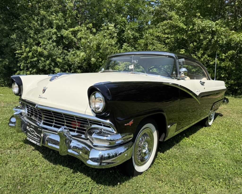 1956 Ford Fairlane Victoria, Restored